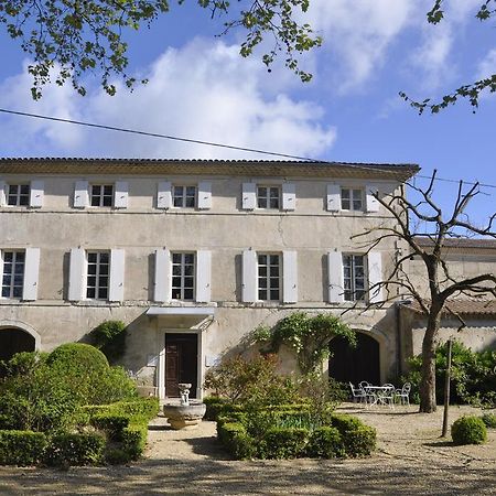 Les Cigales Bed & Breakfast Charols Bagian luar foto
