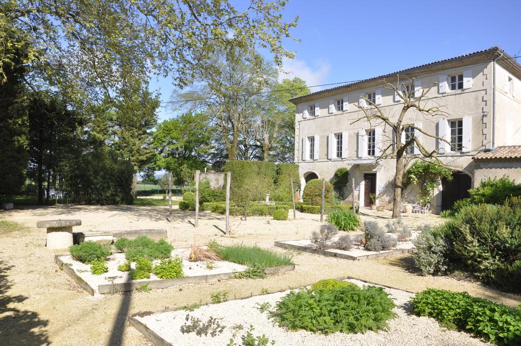 Les Cigales Bed & Breakfast Charols Bagian luar foto